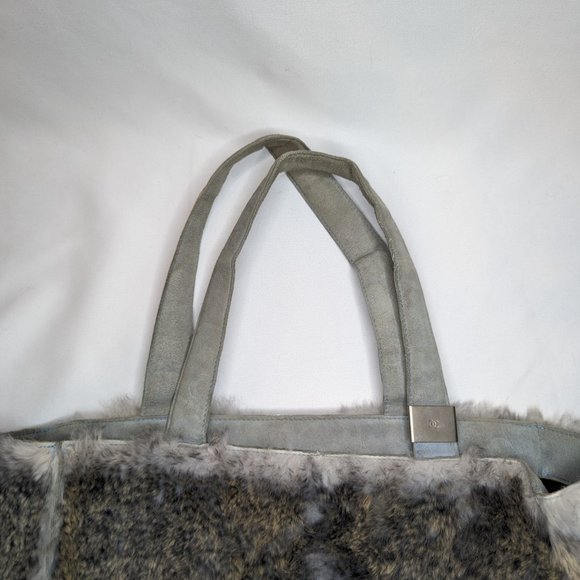 CHANEL Grey Rabbit Fur Tote - Picture 5 of 9